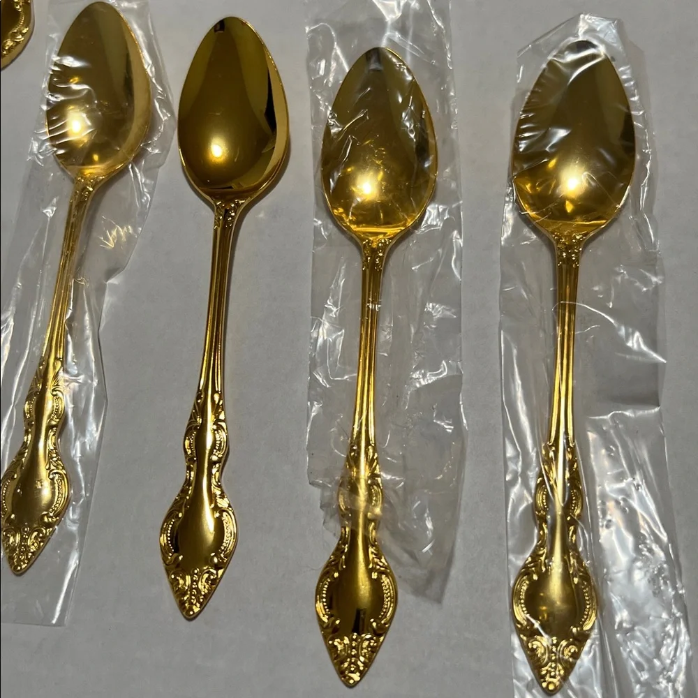 Kenwood Oneida 1984 Golden Natchez 20pc Service For 4 Flatware New